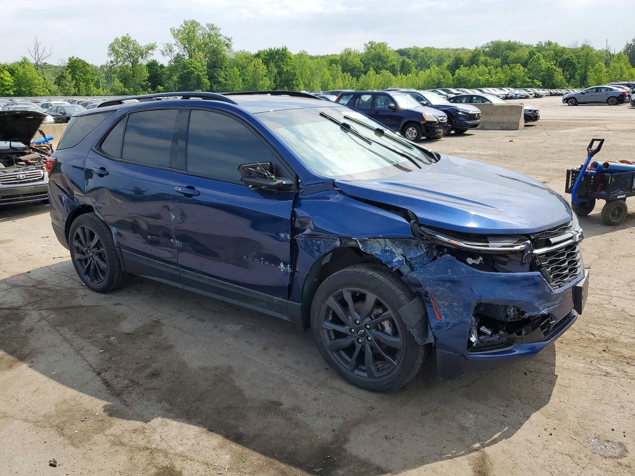 2022 Chevrolet Equinox Rs - Image 4