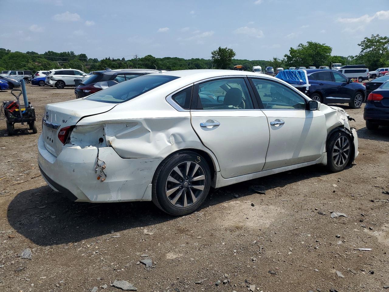 2017 Nissan Altima 2.5 Sv - Фото 3