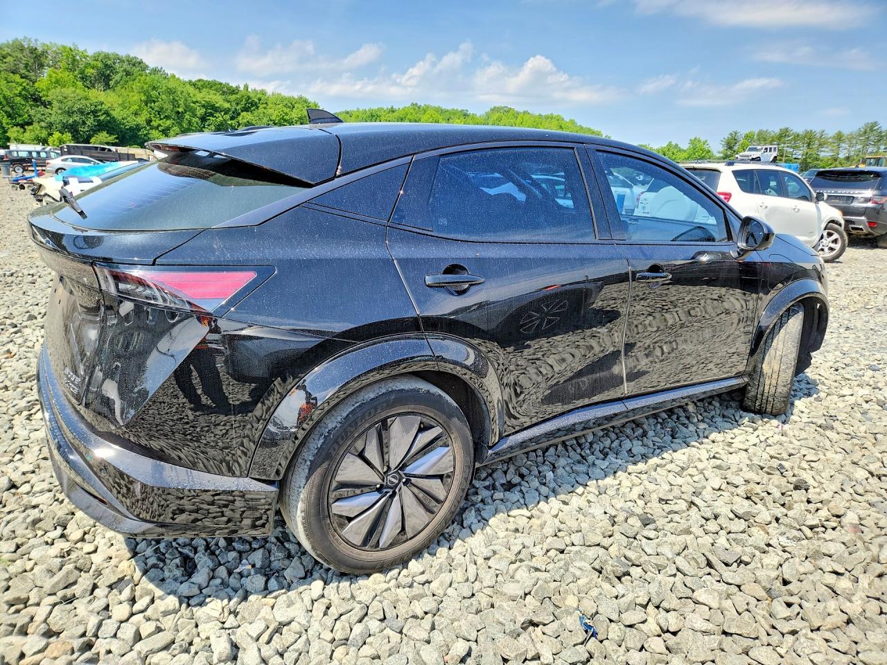 2024 Nissan Ariya Evolve+ E-4Orce - Image 3