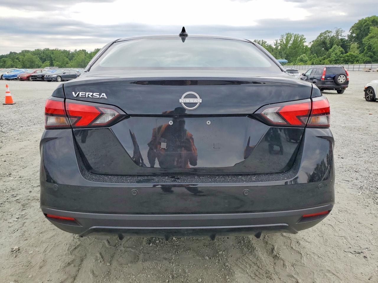2025 Nissan Versa Sv - Фото 6