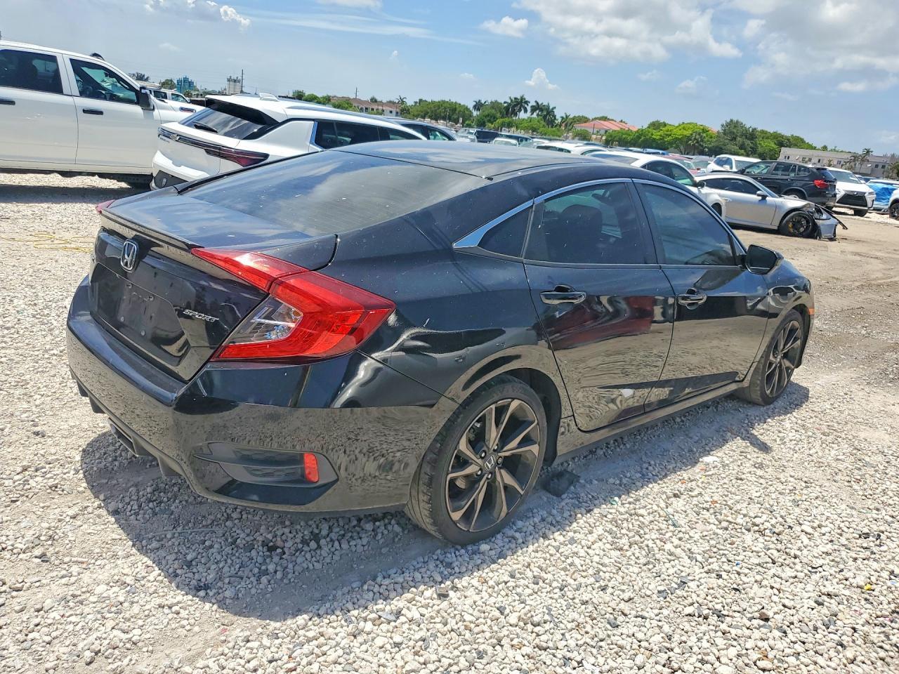 2019 Honda Civic Sport - Фото 3