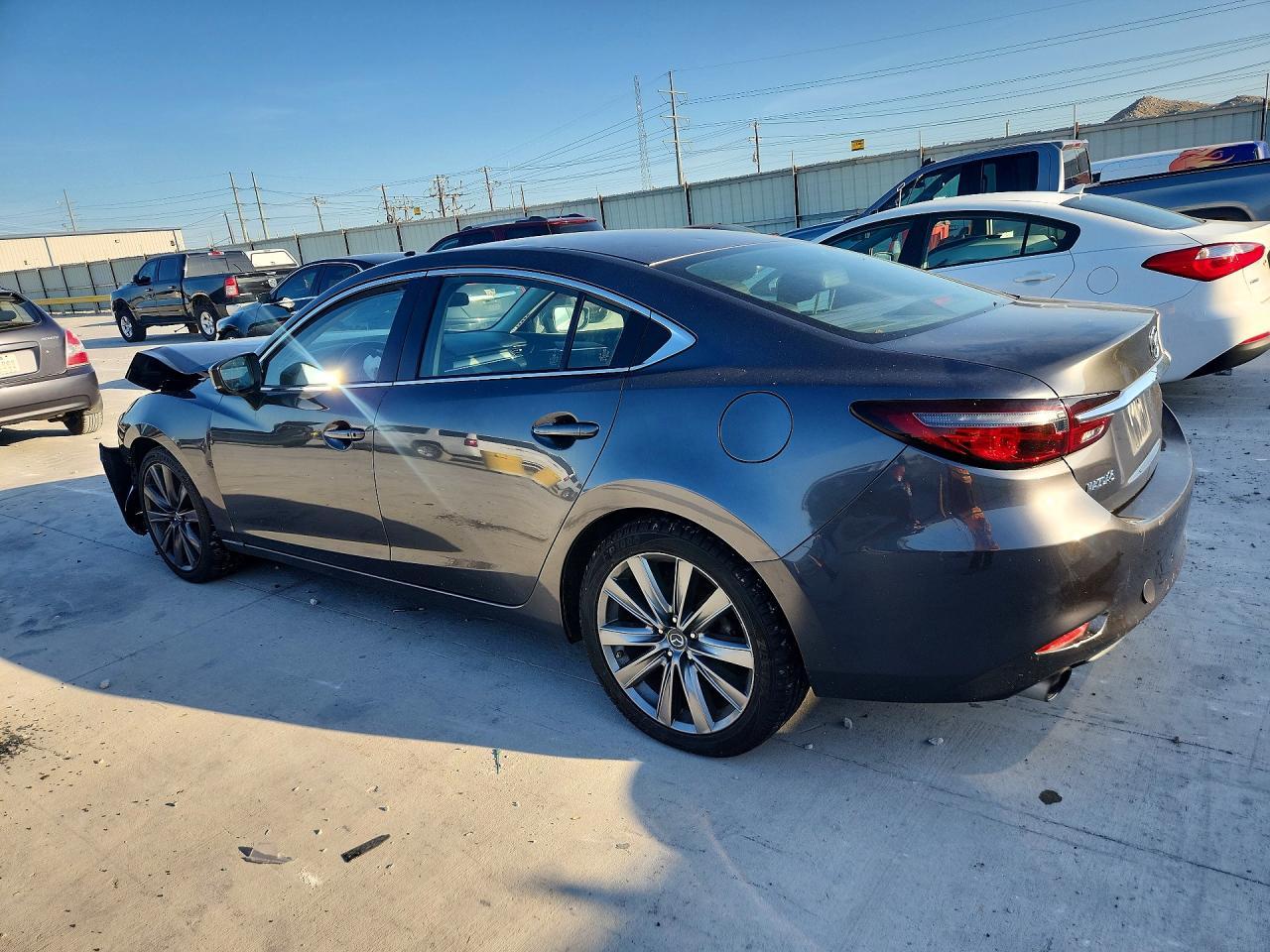 2019 Mazda 6 Touring - Image 2