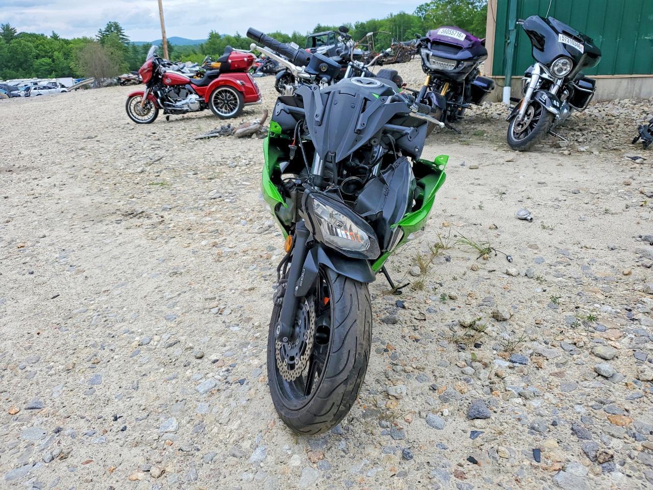 2014 Kawasaki Ex650 F - Фото 2