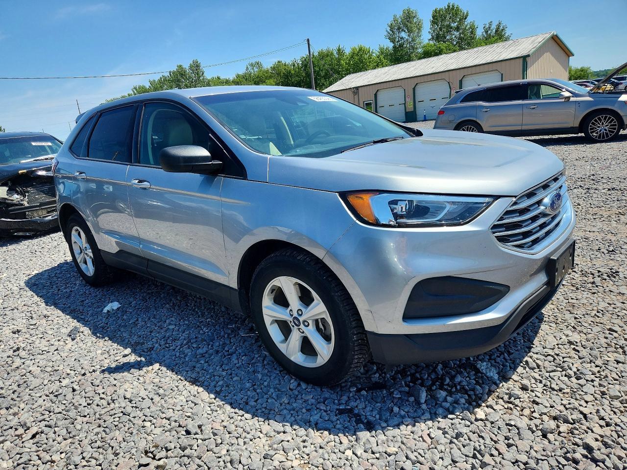2020 Ford Edge Se - Фото 4