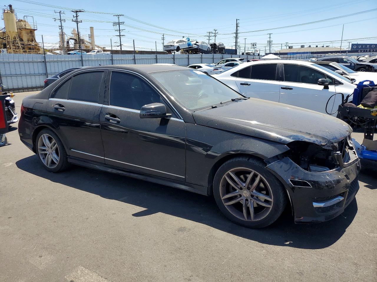 2014 Mercedes-Benz C 250 - Image 4