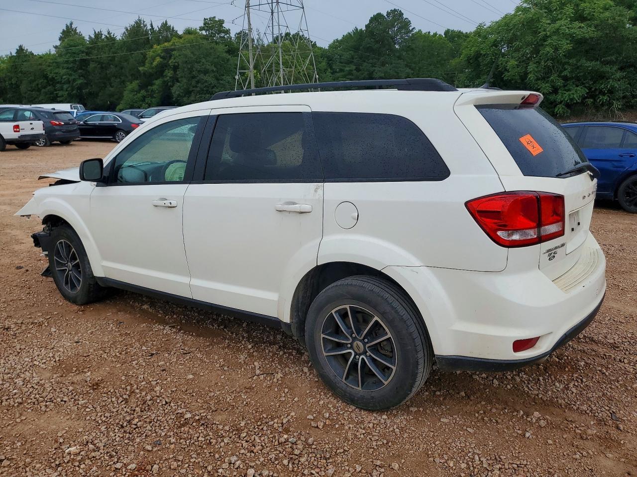 2018 Dodge Journey Sxt - Image 2