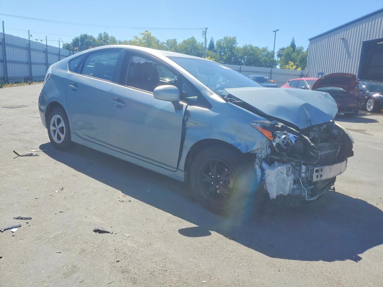 2013 Toyota Prius Four - Image 4