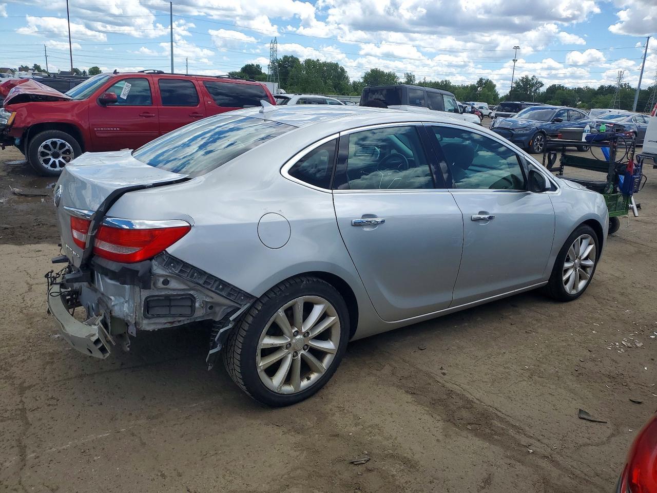 2013 Buick Verano - Фото 3