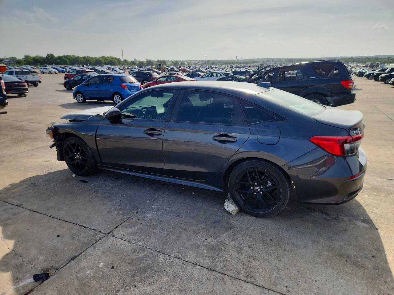 2022 Honda Civic Sport - Фото 2