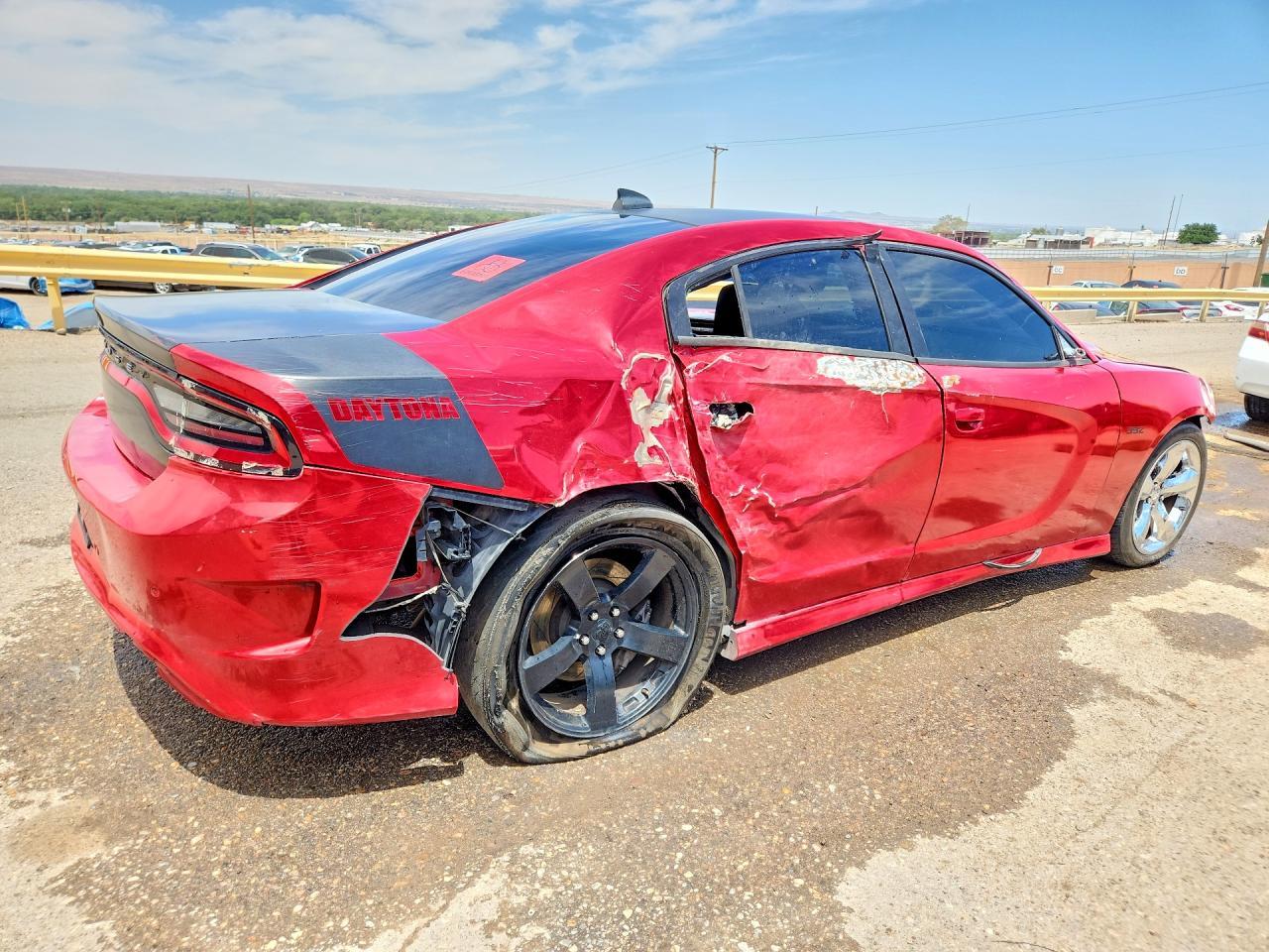 2017 Dodge Charger R - Image 3