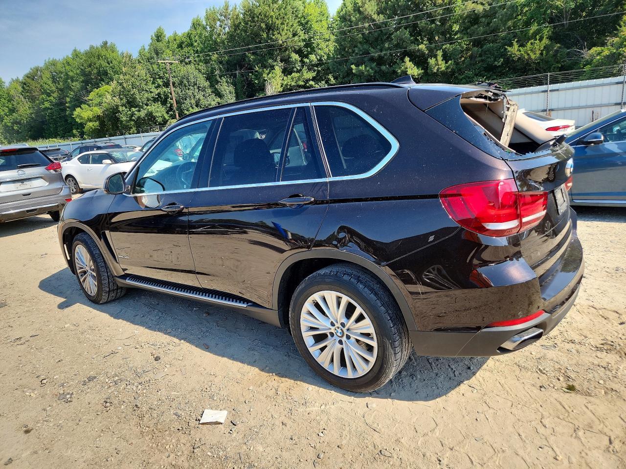2015 BMW X5 xDrive50I - Фото 2