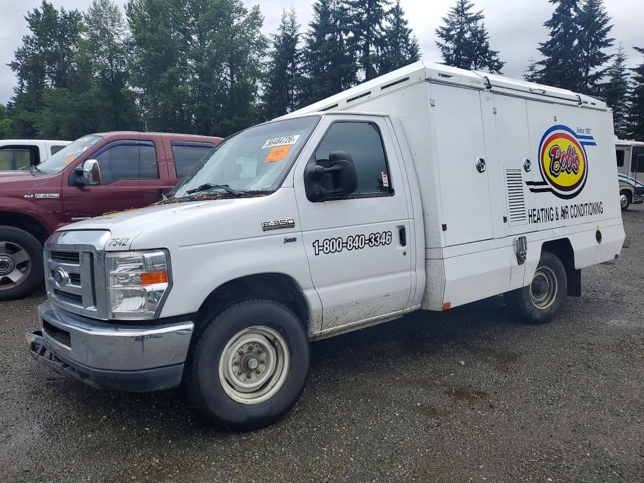 2018 Ford Econoline E350 Super Duty Cutaway Van