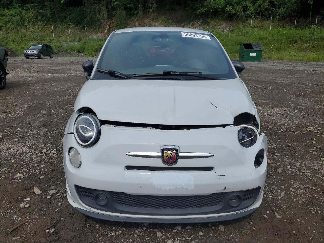 2017 Fiat 500 Abarth - Фото 5