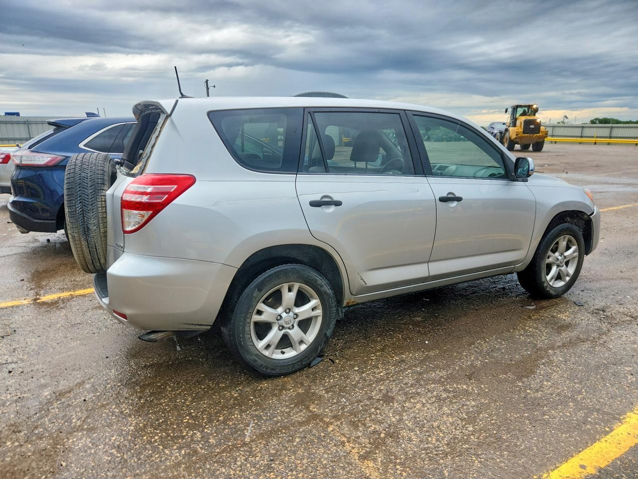 2009 Toyota Rav4 Base - Image 3