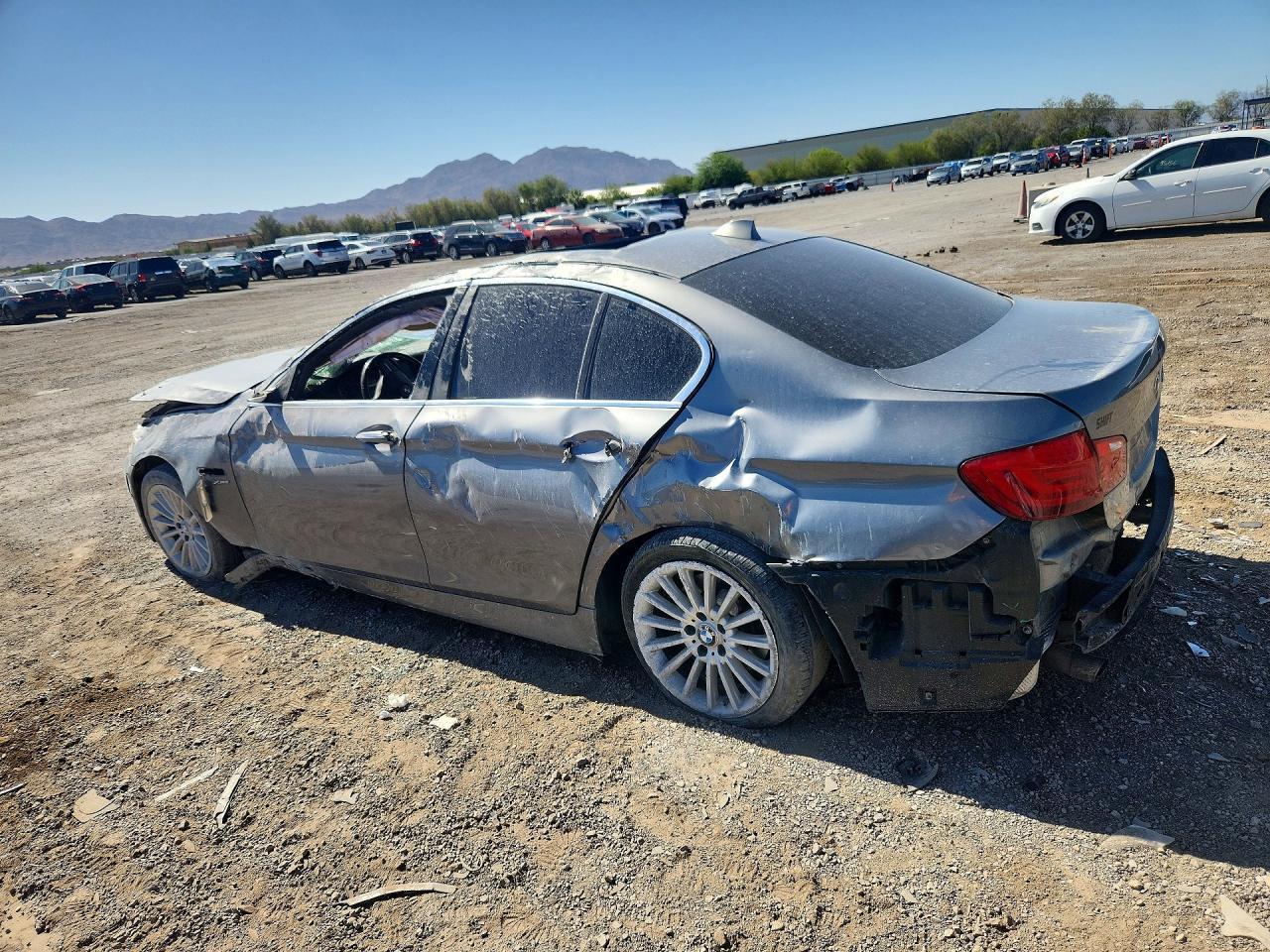 2011 BMW 535 Xi - Image 2