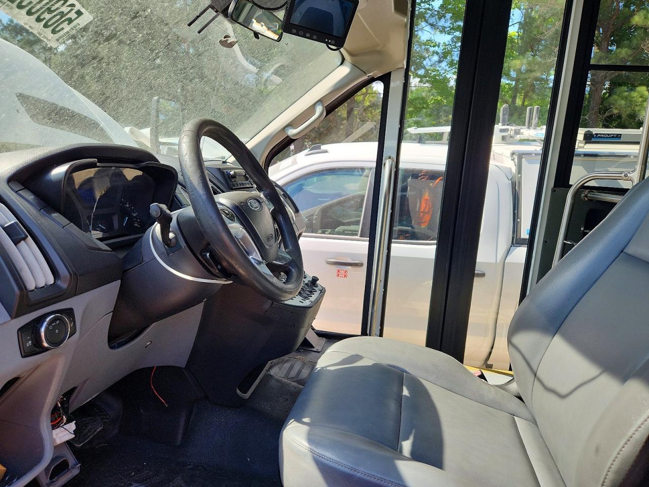 2017 Ford Transit Shuttle Bus - Image 7