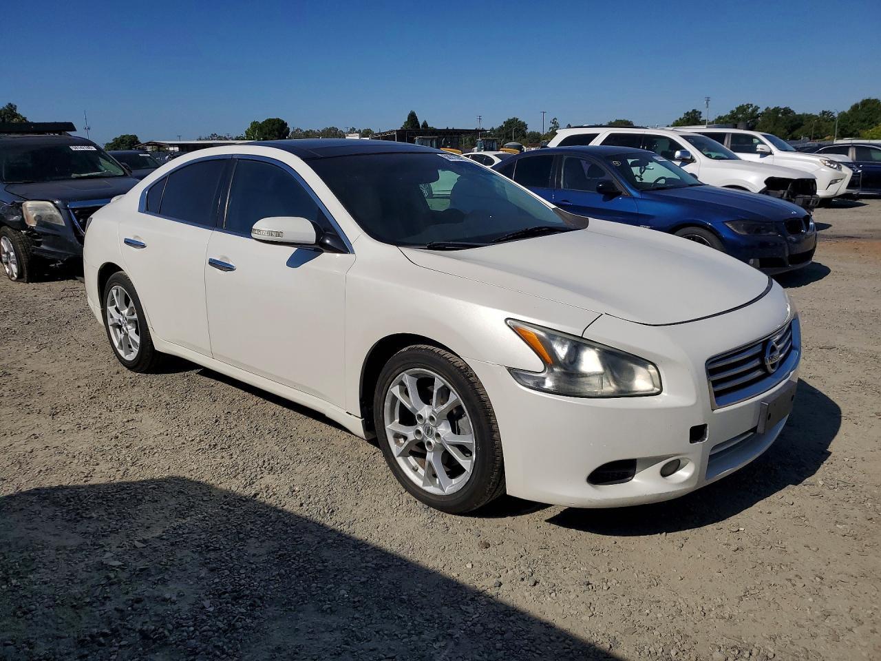 2013 Nissan Maxima 3.5 S - Image 4