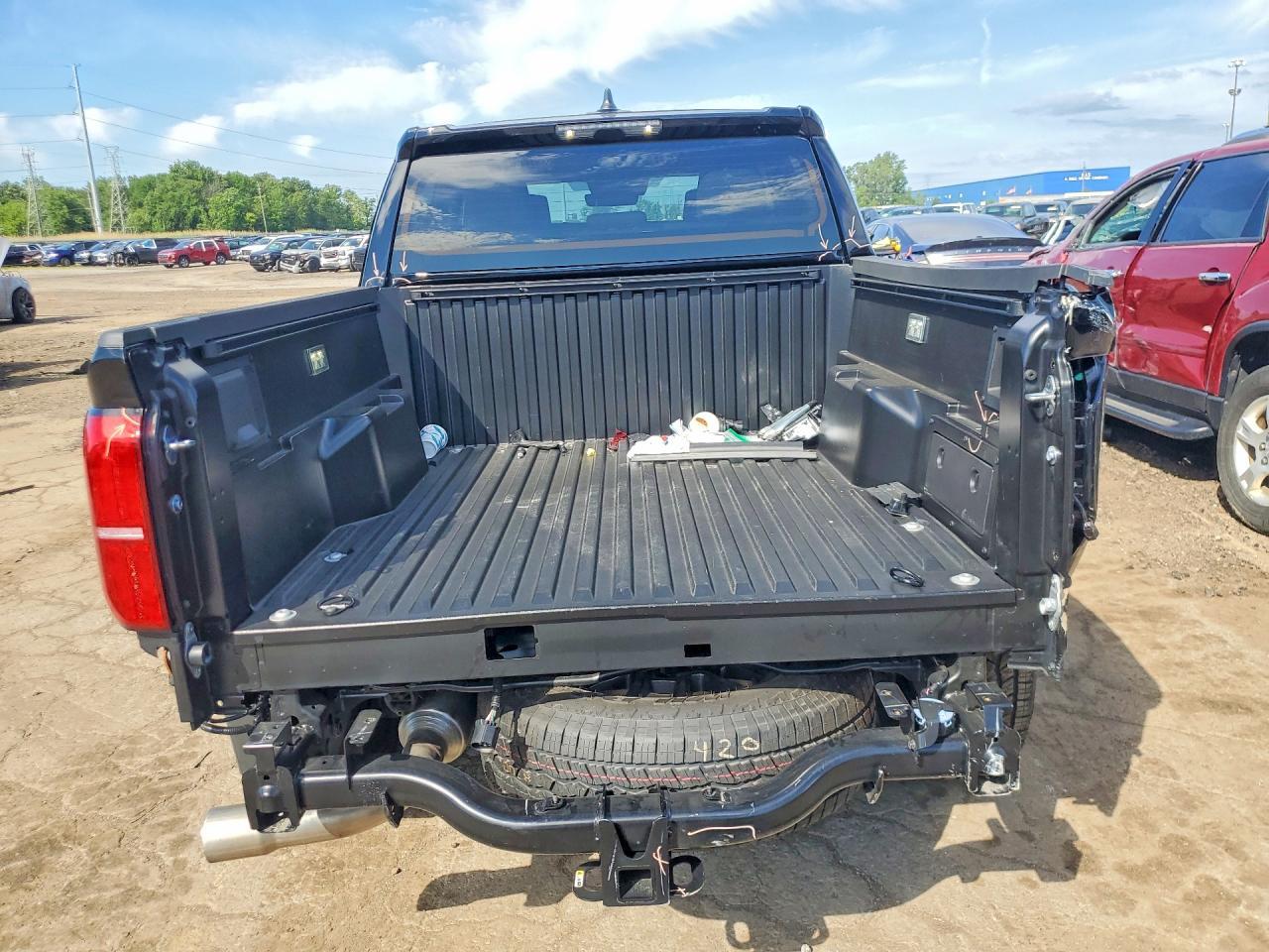 2025 Toyota Tacoma Trd Off-Road Hv - Image 6