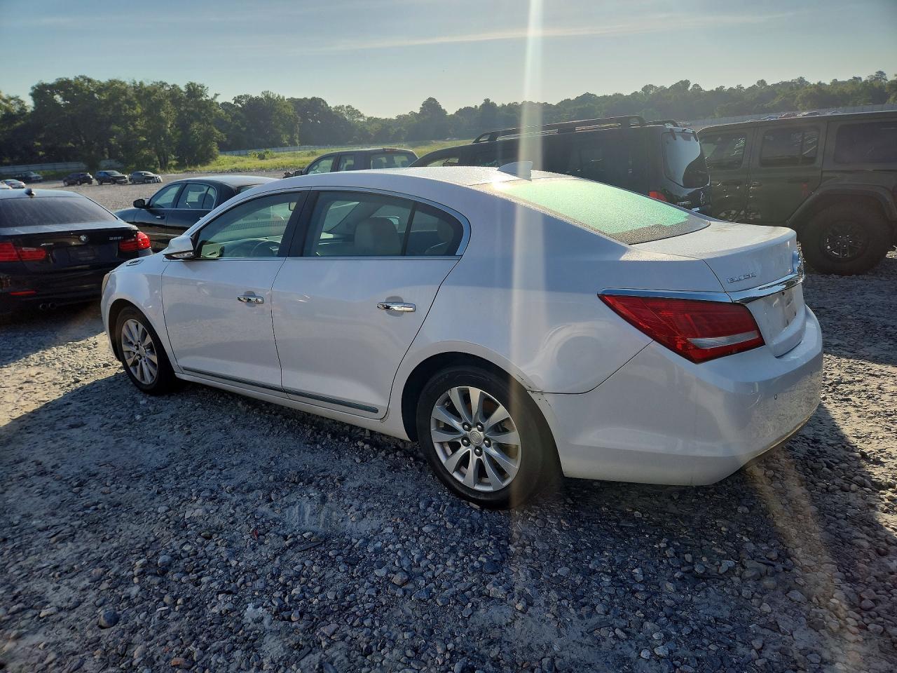 2015 Buick Lacrosse - Фото 2