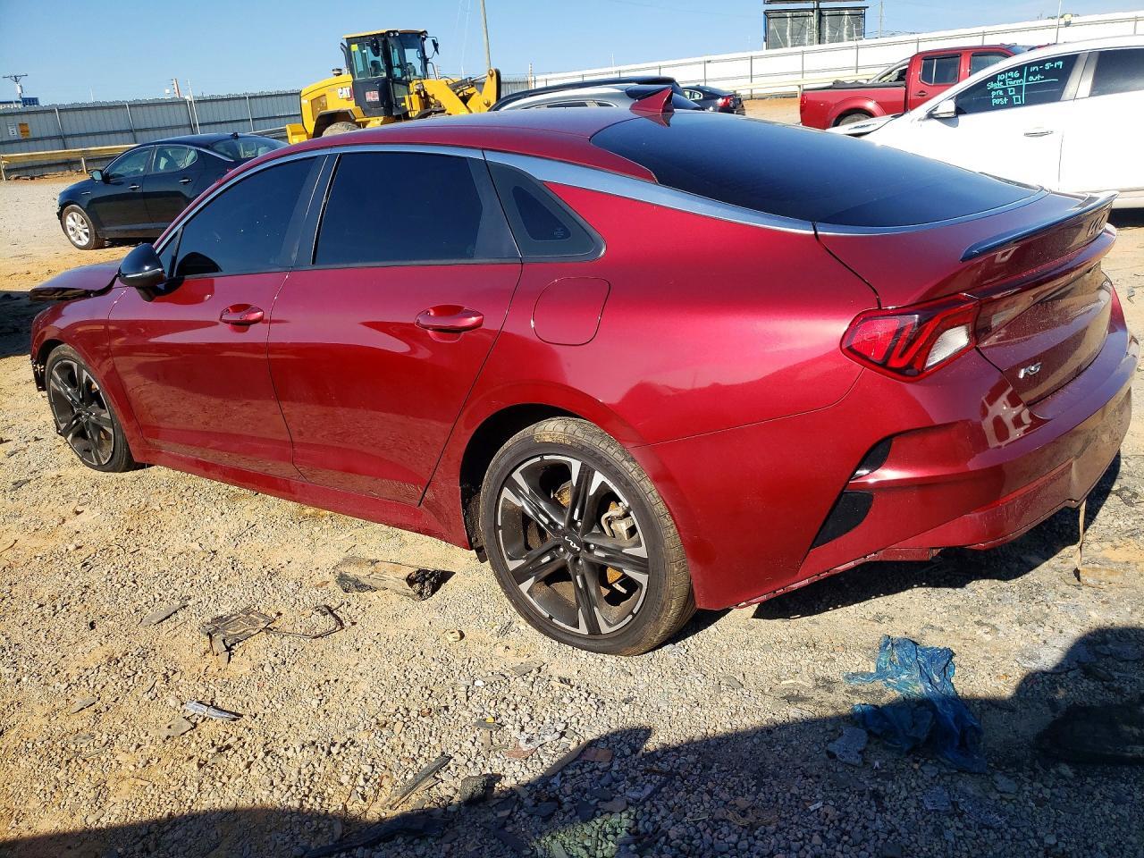 2022 Kia K5 Gt Line - Фото 2