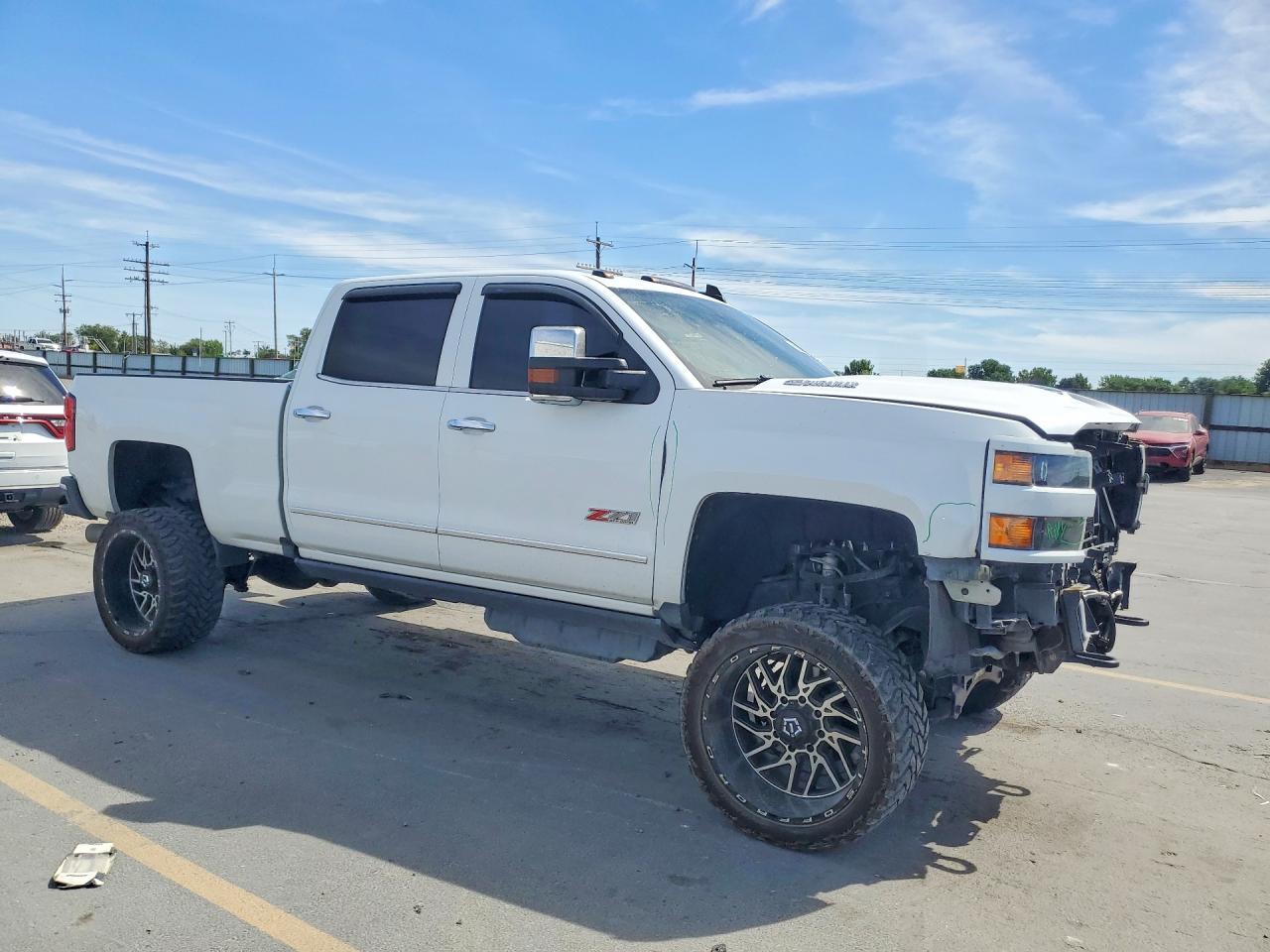 2017 Chevrolet Silverado K3500 Ltz - Image 4