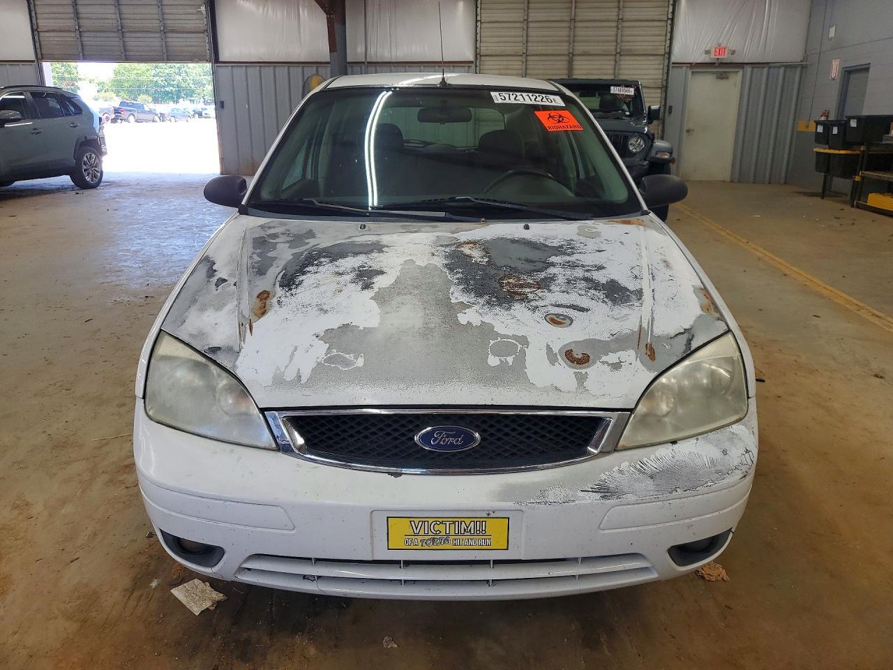 2005 Ford Focus Zx5 - Фото 5