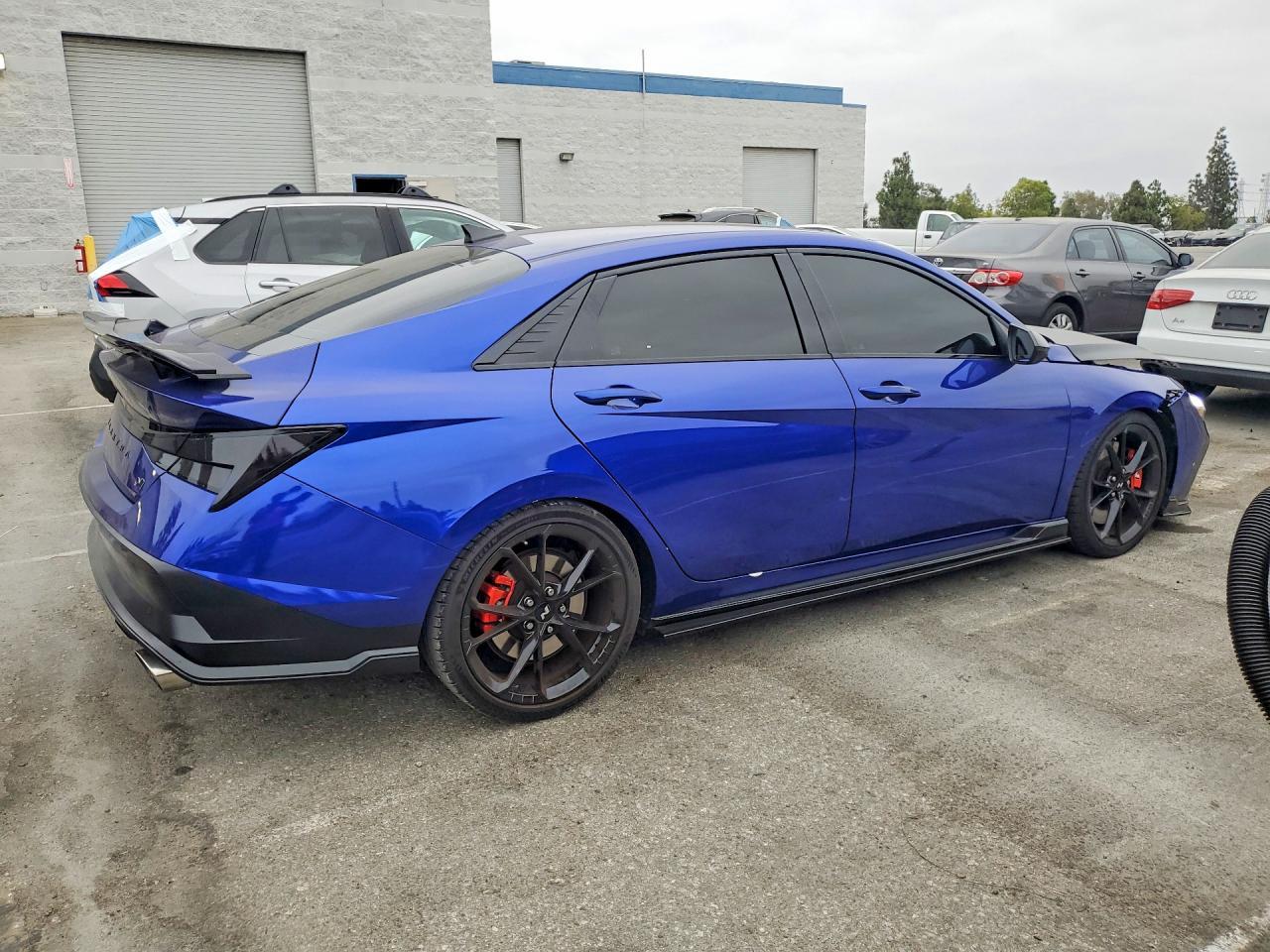 2025 Hyundai Elantra N Base - Фото 3