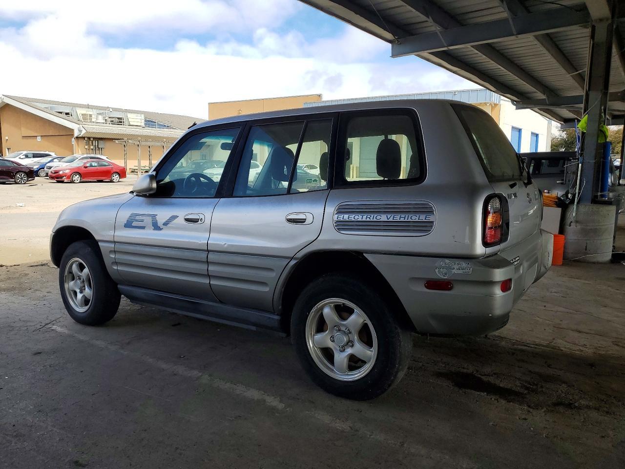 2003 Toyota Rav4 - Фото 2