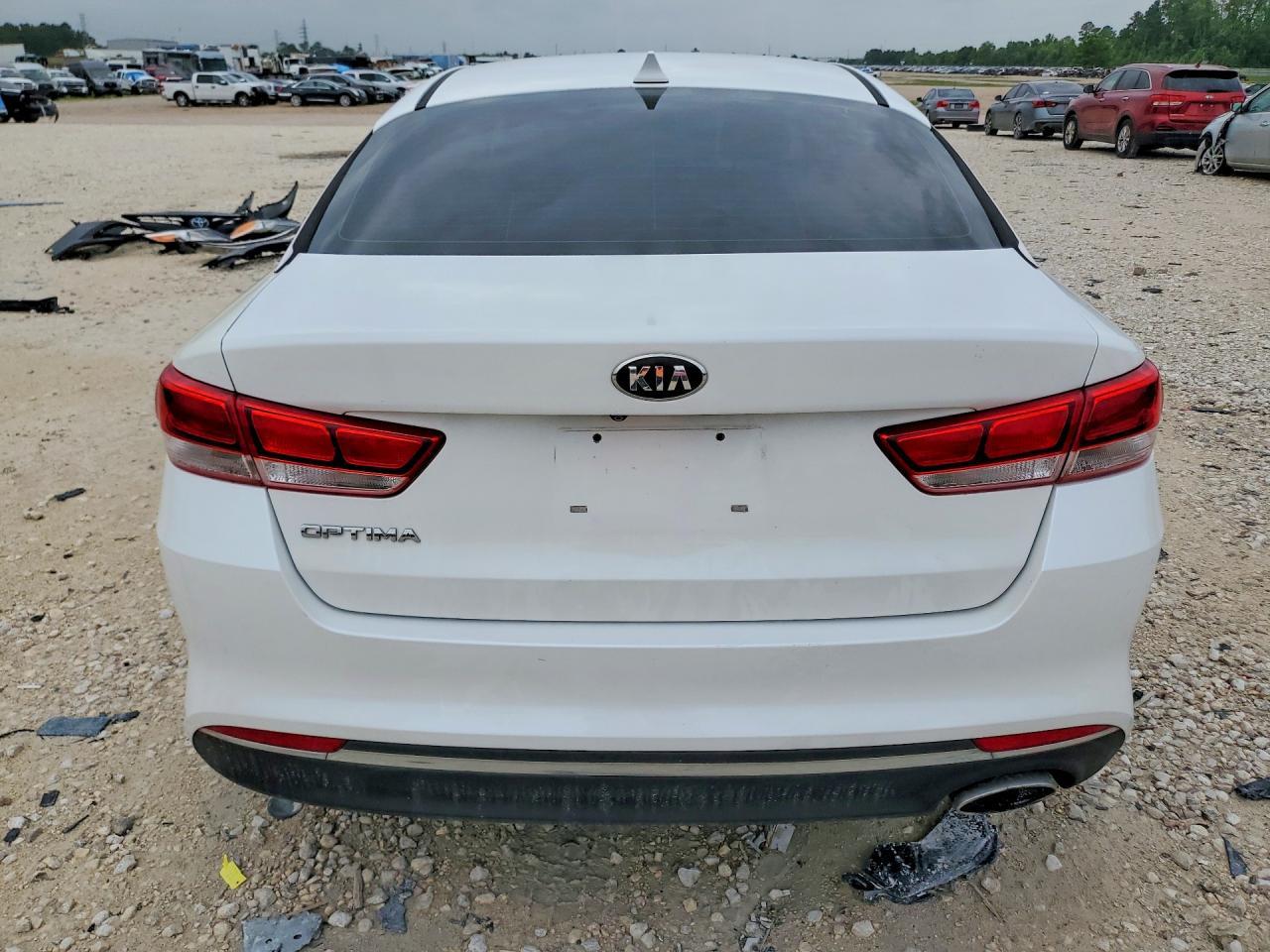 2017 Kia Optima Lx - Image 6