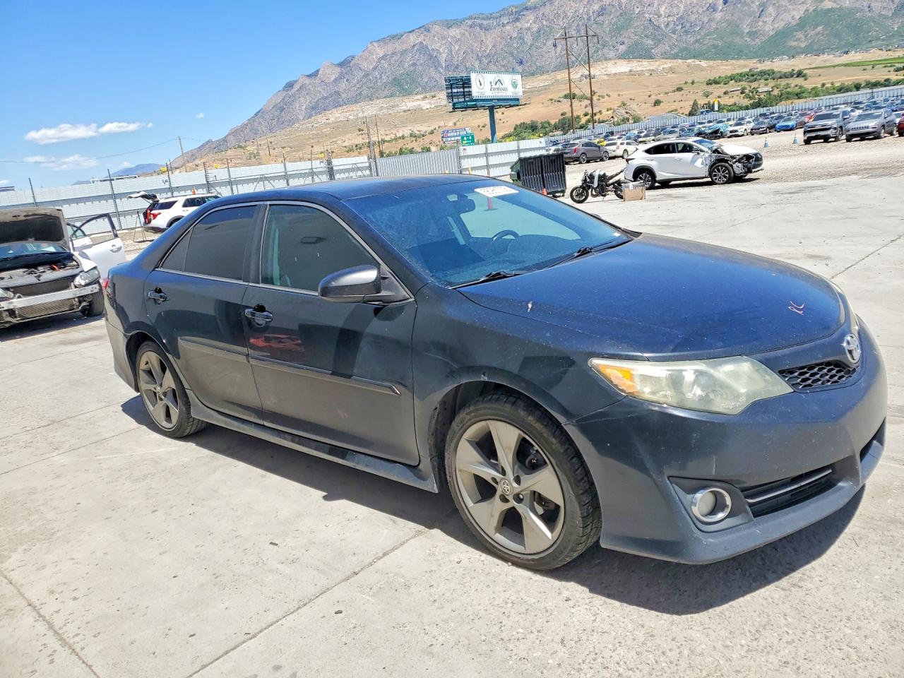 2013 Toyota Camry Se V6 - Image 4