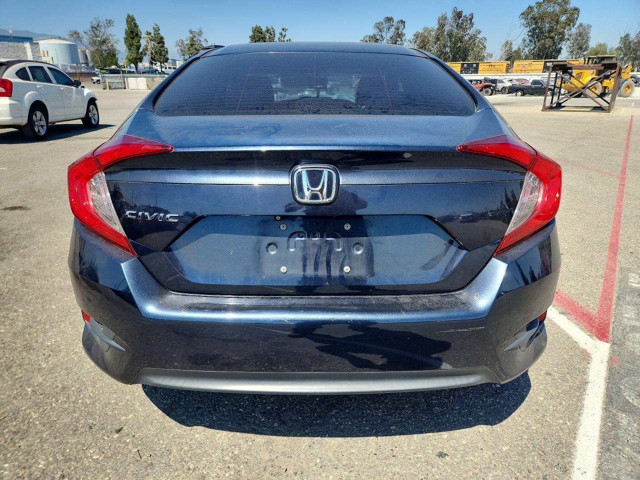 2017 Honda Civic Lx - Фото 6