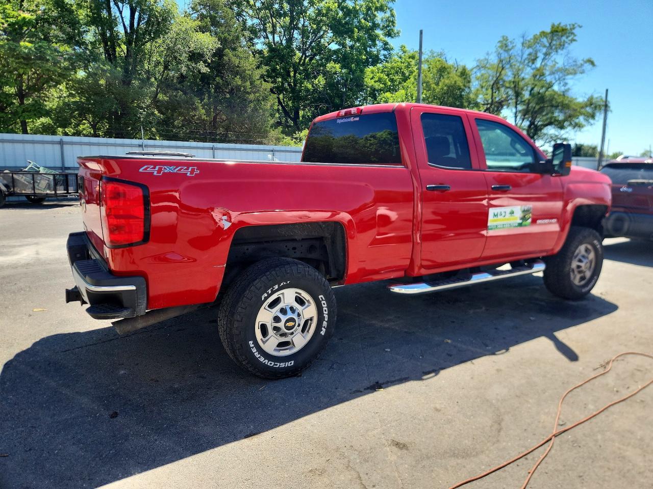 2016 Chevrolet Silverado K2500 Heavy Duty - Image 3