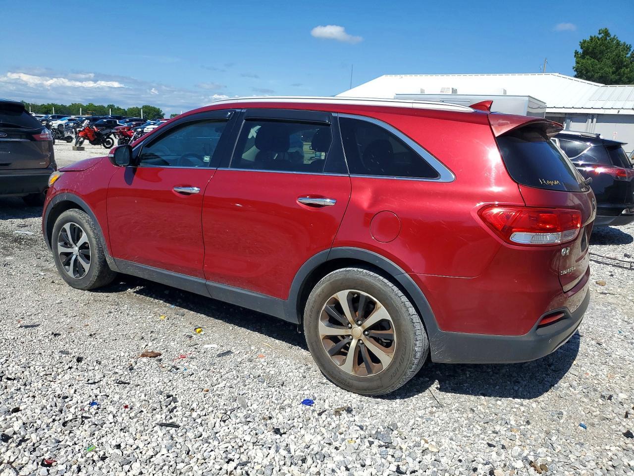 2016 Kia Sorento Ex - Image 2