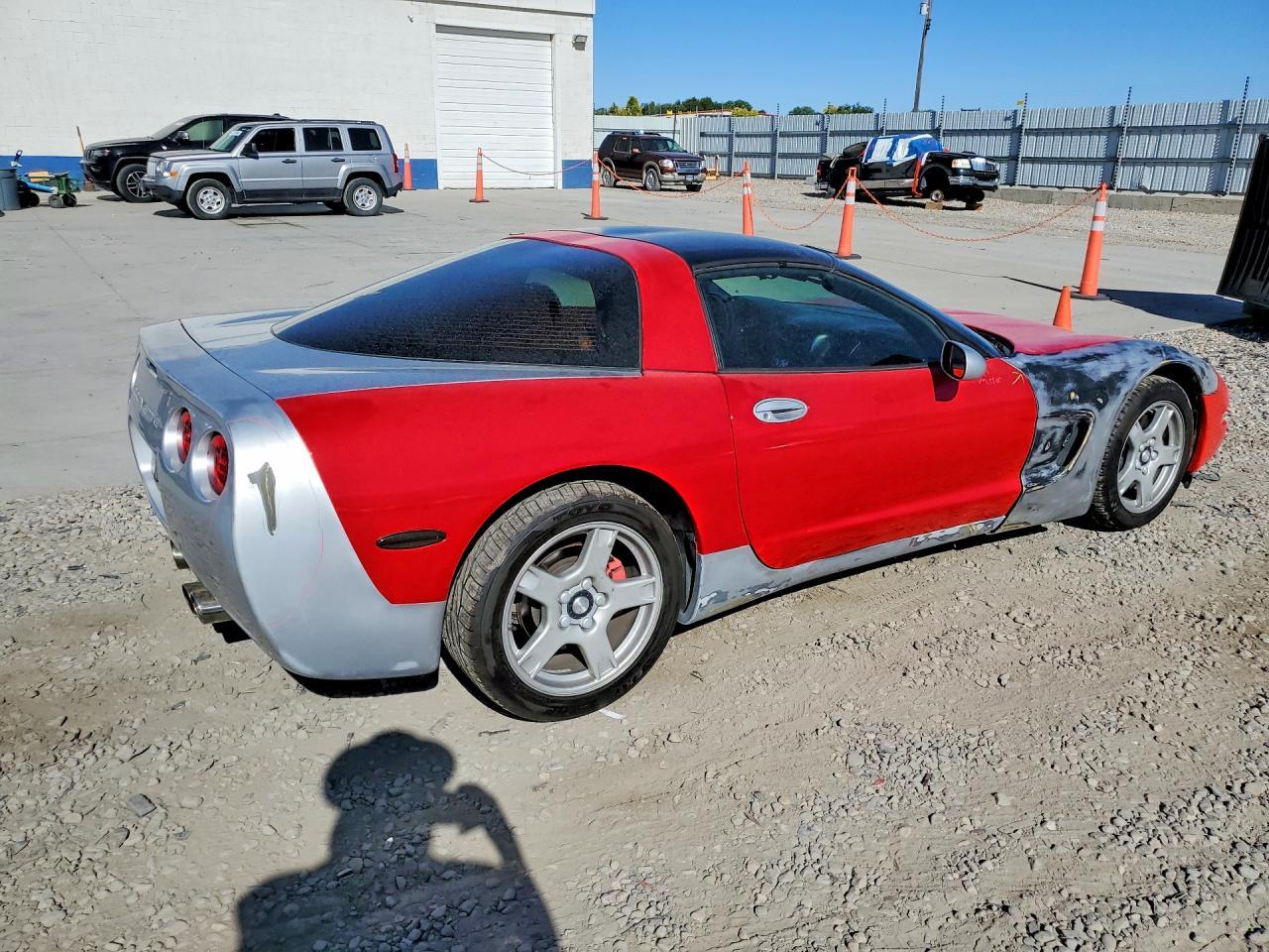 1998 Chevrolet Corvette - Image 3