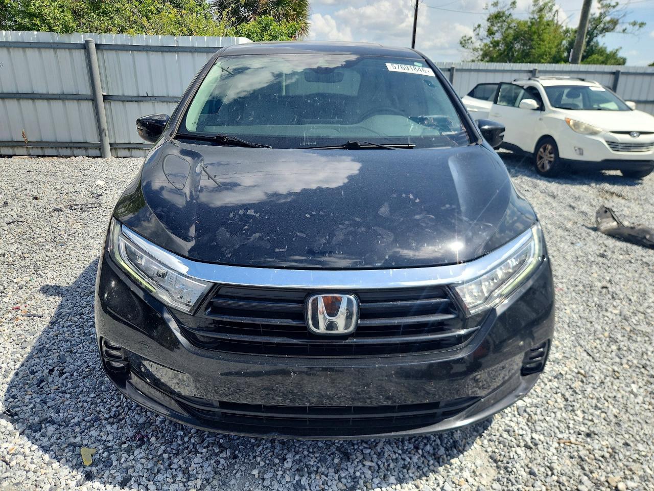 2021 Honda Odyssey Touring - Фото 5
