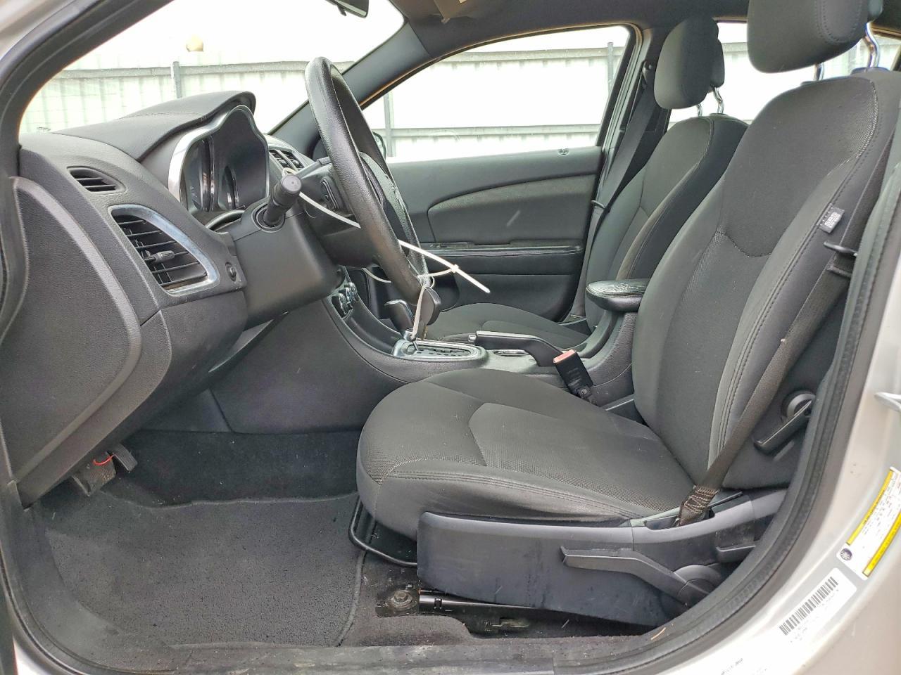 2012 Dodge Avenger Se - Image 7