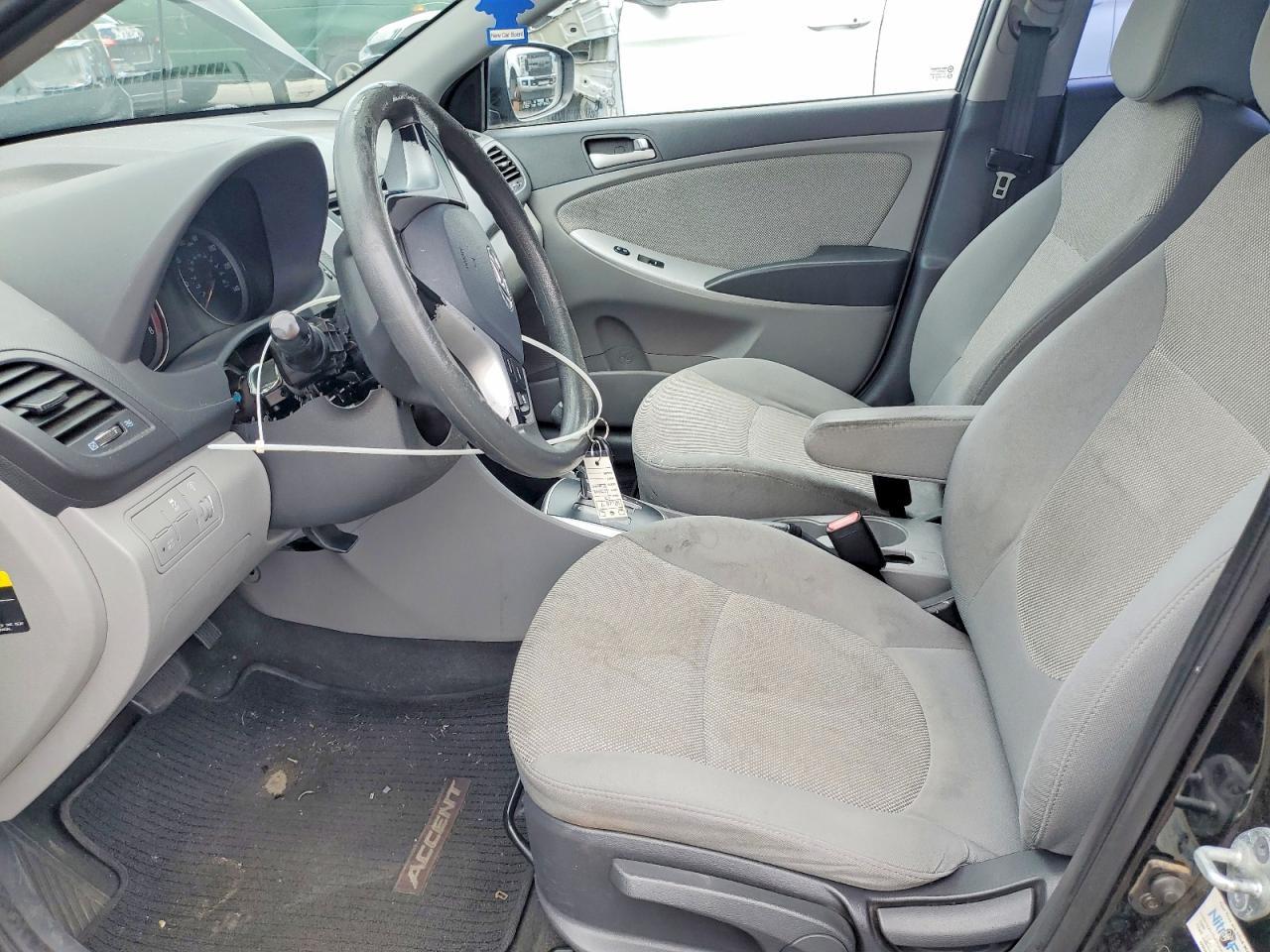 2013 Hyundai Accent Gs - Image 7