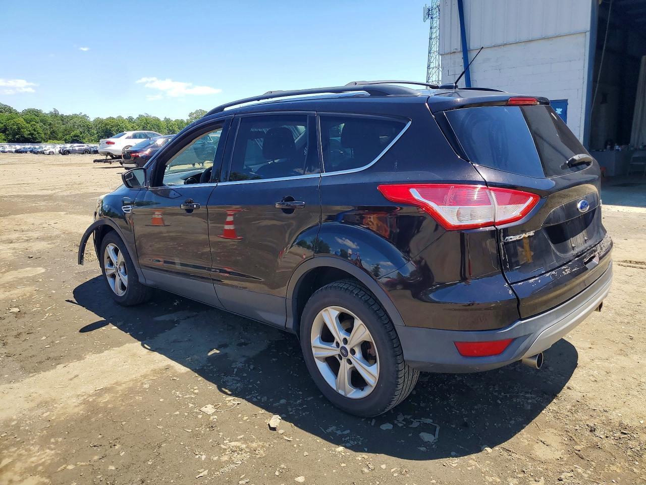 2013 Ford Escape Se - Фото 2
