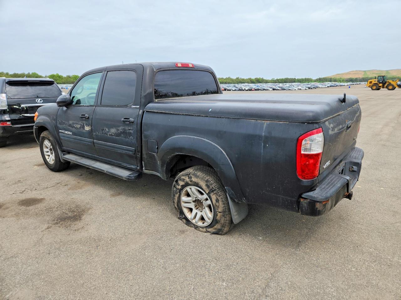 2004 Toyota Tundra - Фото 2