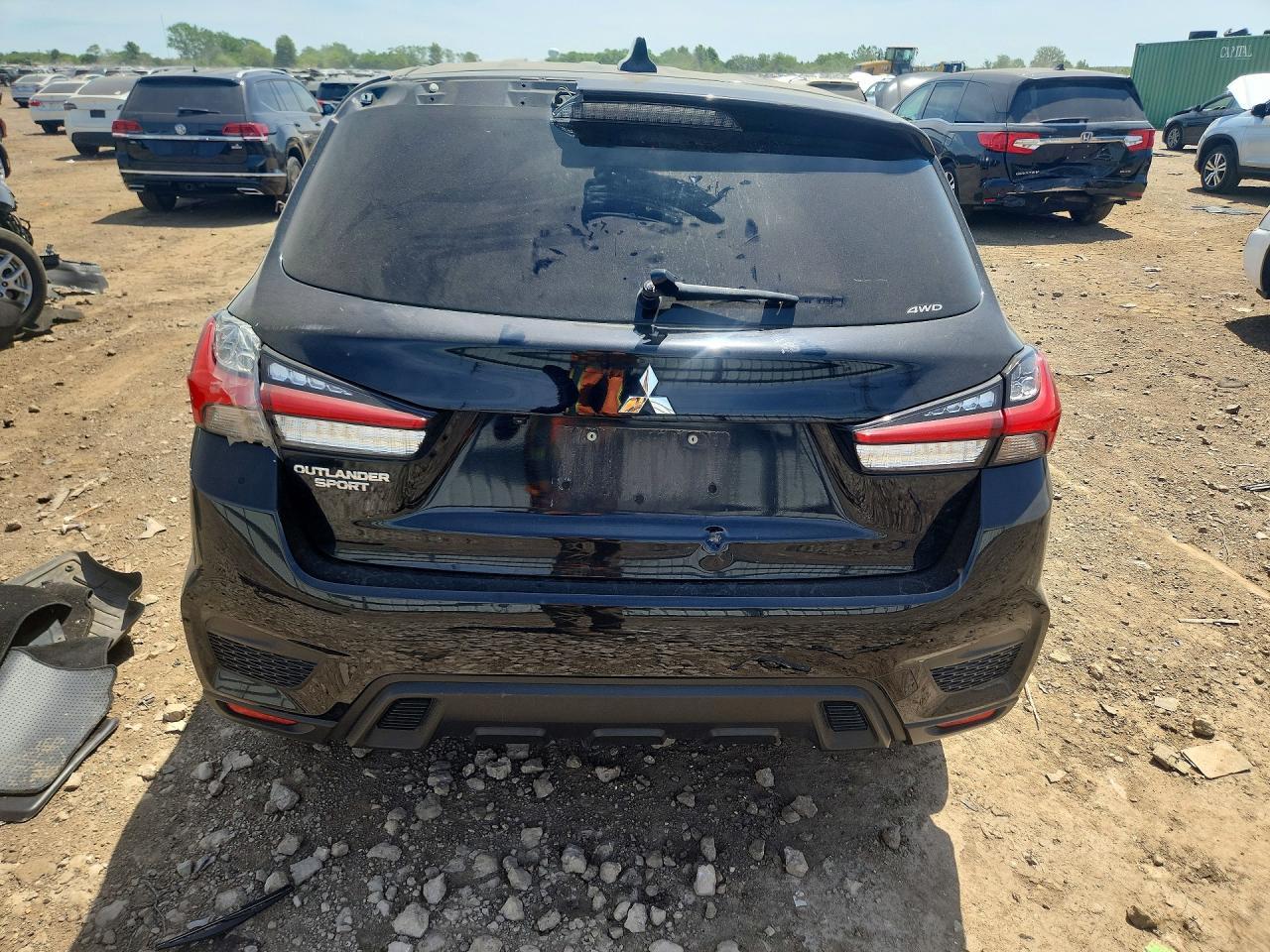 2020 Mitsubishi Outlander Sport Es - Image 6