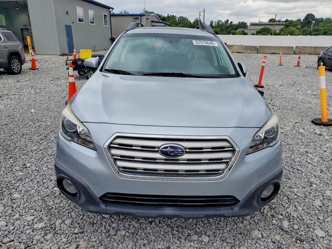 2016 Subaru Outback 2.5I Premium - Image 5