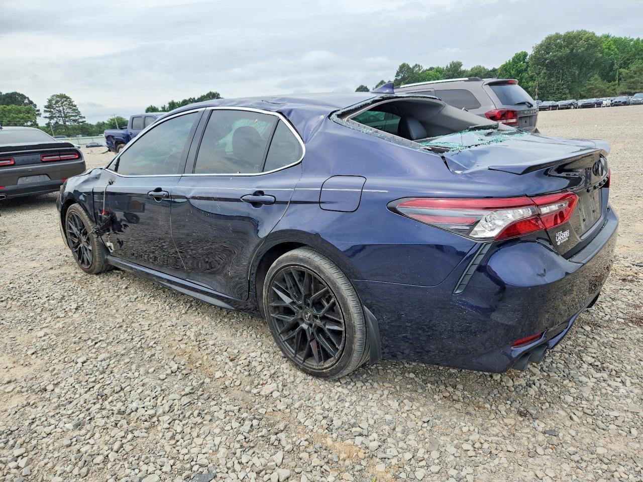 2022 Toyota Camry Xse - Image 2