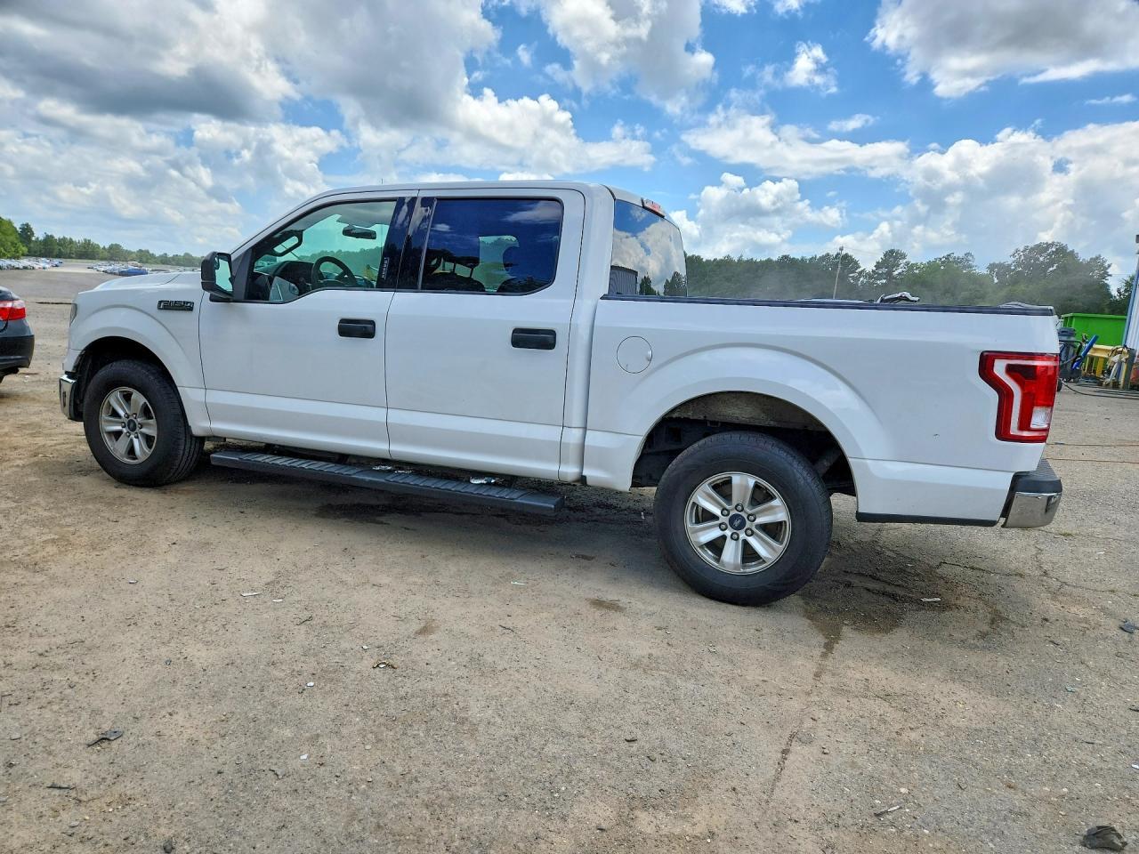 2016 Ford F150 Supercrew - Image 2
