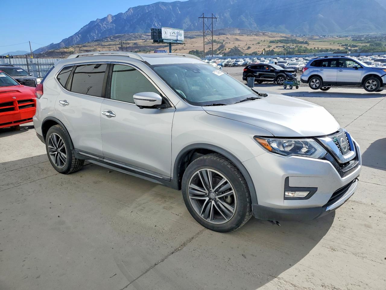 2017 Nissan Rogue Sl - Фото 4
