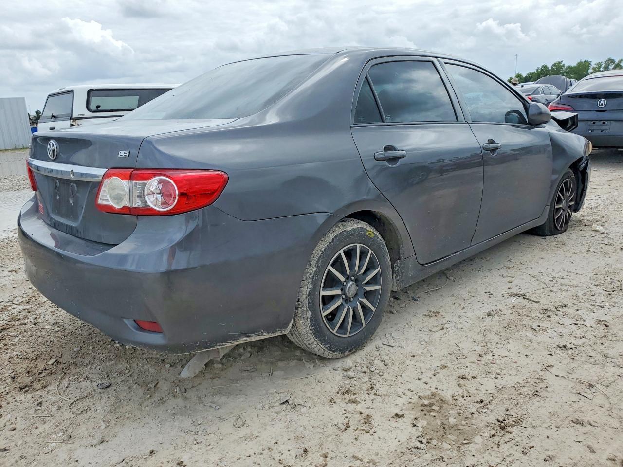 2012 Toyota Corolla L - Image 3