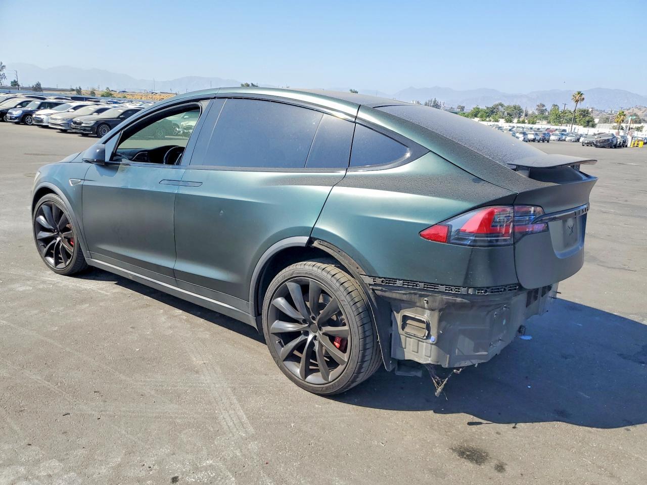 2016 Tesla Model X - Фото 2