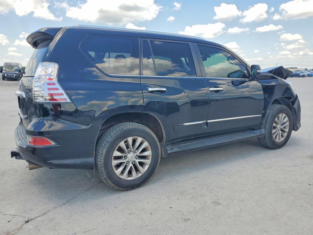 2018 Lexus Gx 460 - Image 3