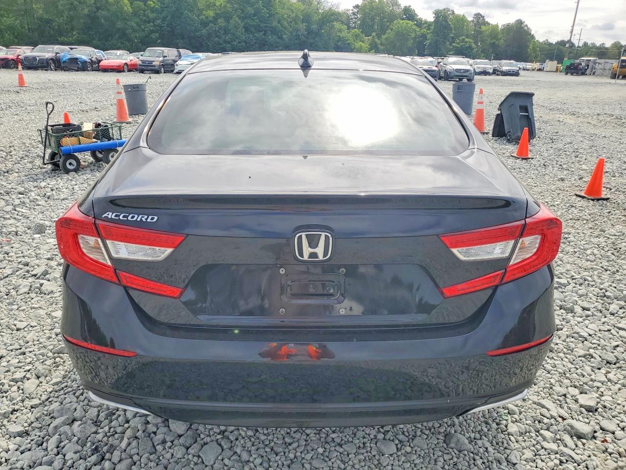 2022 Honda Accord Lx - Image 6