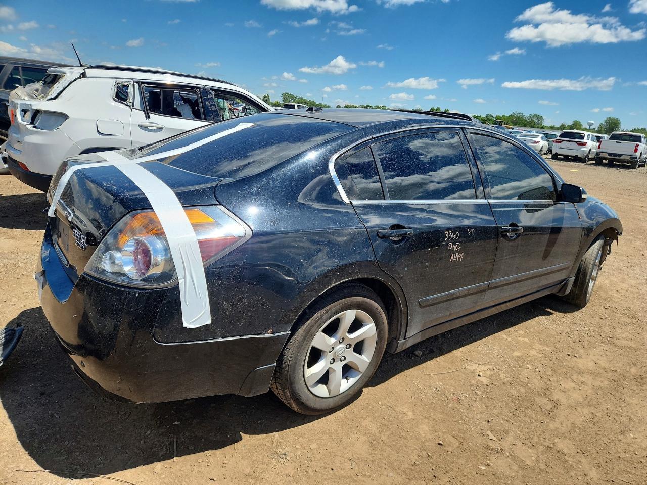 2008 Nissan Altima 3.5 Se - Фото 3