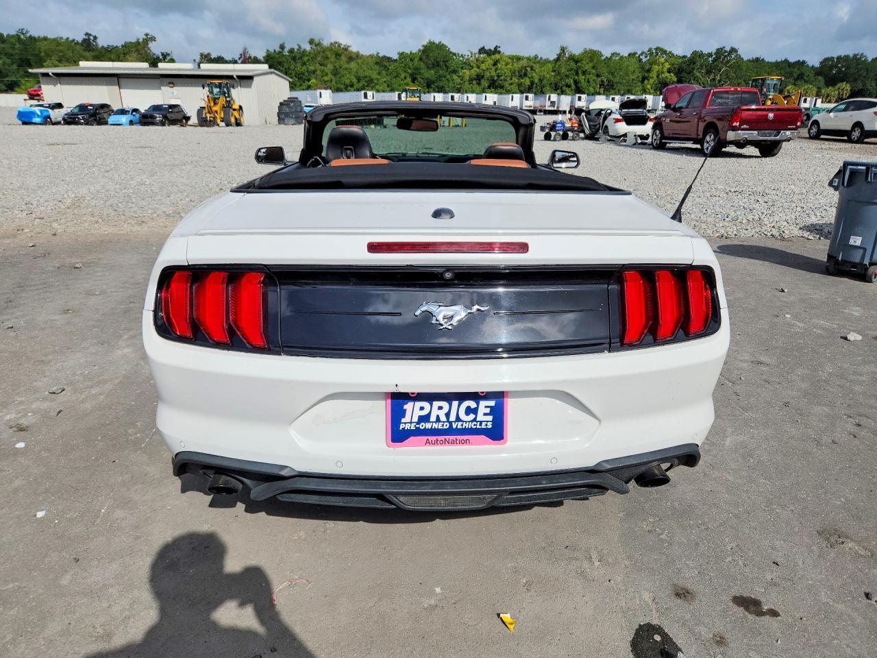 2020 Ford Mustang - Фото 6
